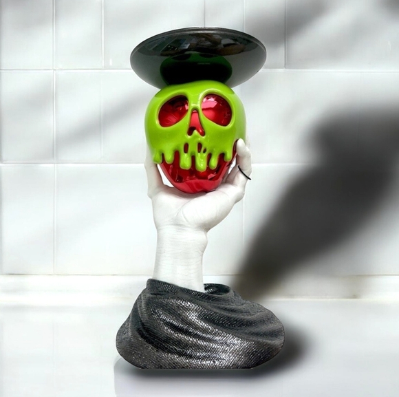 New Bath & Body Works Disney Evil Queen Candle Holder Poisoned Apple Snow White - Picture 10 of 11